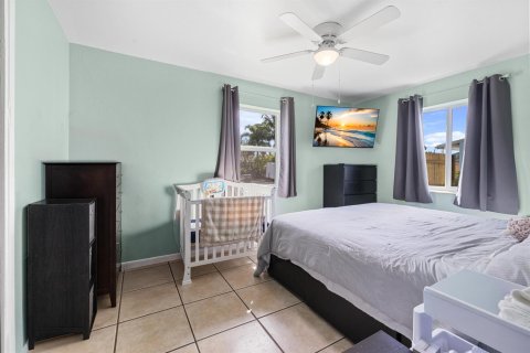 Villa ou maison à vendre à West Palm Beach, Floride: 3 chambres, 86.96 m2 № 2429806 - photo 10