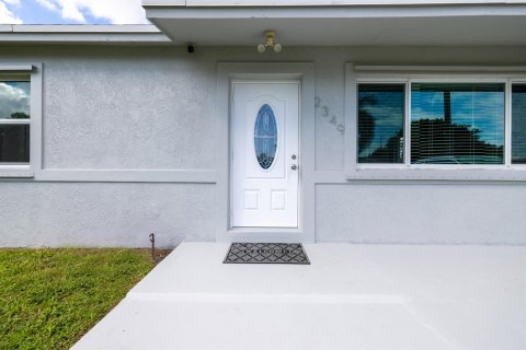 Villa ou maison à vendre à West Palm Beach, Floride: 3 chambres, 86.96 m2 № 2429806 - photo 24