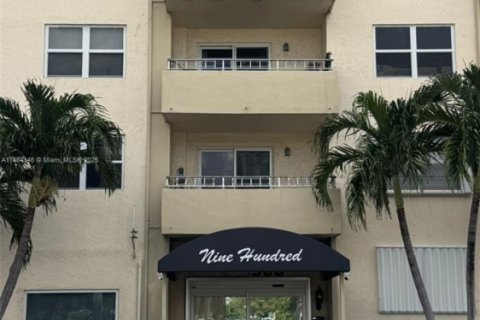 Appartement à louer à Fort Lauderdale, Floride: 1 chambre, 64.1 m2 № 1891282 - photo 2