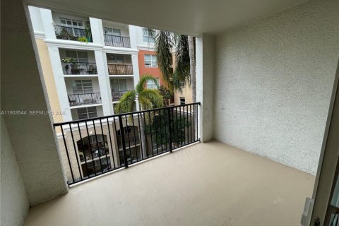 Condo in Sunny Isles Beach, Florida, 3 bedrooms  № 2007896 - photo 15