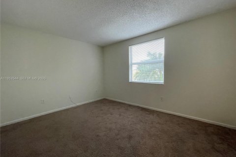 Condo in Sunny Isles Beach, Florida, 3 bedrooms  № 2007896 - photo 13