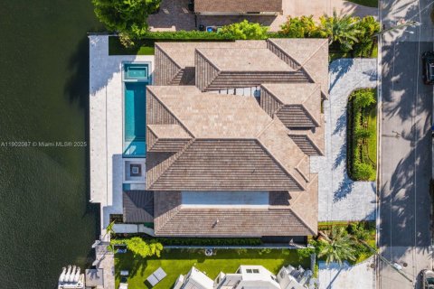 Casa en venta en Fort Lauderdale, Florida, 7 dormitorios, 557.41 m2 № 1953961 - foto 6