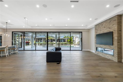 Casa en venta en Fort Lauderdale, Florida, 7 dormitorios, 557.41 m2 № 1953961 - foto 22