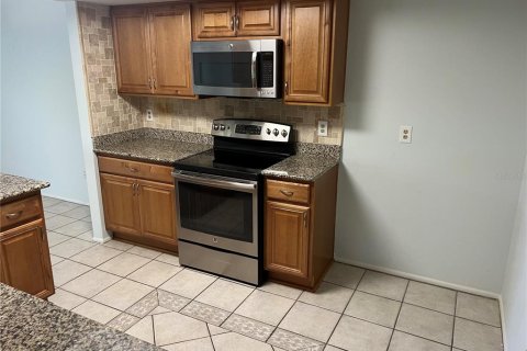 Condominio en venta en Safety Harbor, Florida, 2 dormitorios, 98.48 m2 № 1719370 - foto 17
