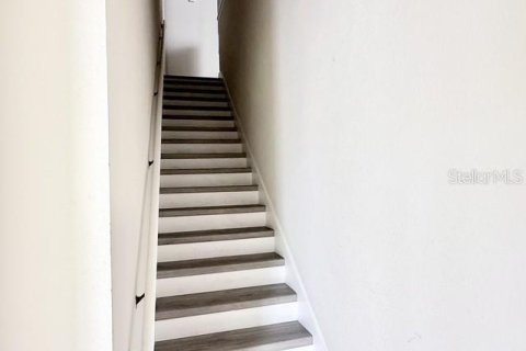 Copropriété à louer à Winter Garden, Floride: 2 chambres, 117.43 m2 № 2406947 - photo 6