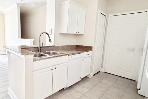 Copropriété à louer à Winter Garden, Floride: 2 chambres, 117.43 m2 № 2406947 - photo 13