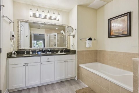 Купить кондоминиум в Фор-Корнерс, Флорида 5 комнат, 151.43м2, № 2232017 - фото 27