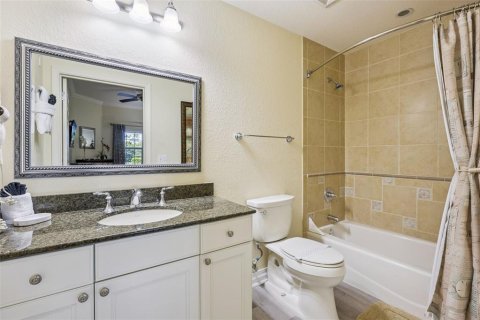 Купить кондоминиум в Фор-Корнерс, Флорида 5 комнат, 151.43м2, № 2232017 - фото 21