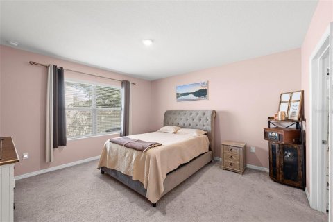 House in Wesley Chapel, Florida 3 bedrooms, 140.84 sq.m. № 2422828 - photo 20