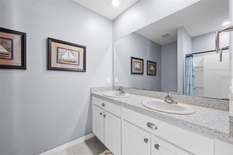 House in Wesley Chapel, Florida 3 bedrooms, 140.84 sq.m. № 2422828 - photo 23