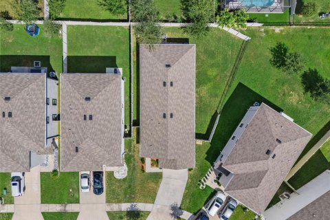 House in Wesley Chapel, Florida 3 bedrooms, 140.84 sq.m. № 2422828 - photo 6