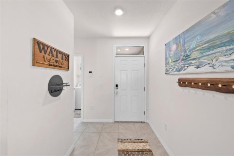 House in Wesley Chapel, Florida 3 bedrooms, 140.84 sq.m. № 2422828 - photo 9