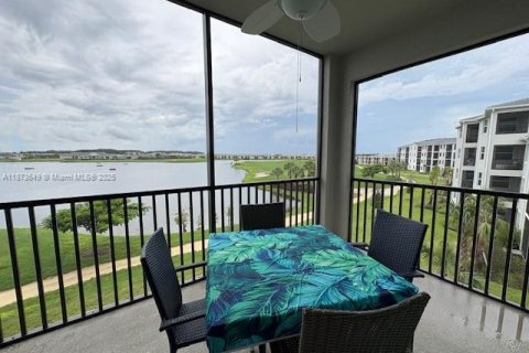 Condo in Ave Maria, Florida, 2 bedrooms  № 1955969 - photo 1