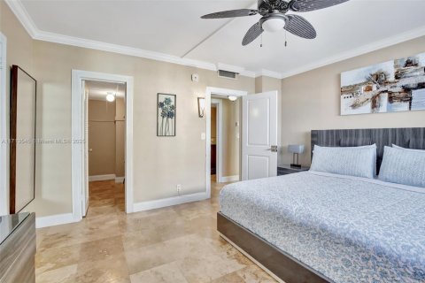 Condominio en venta en Hollywood, Florida, 1 dormitorio, 81.2 m2 № 1699367 - foto 24