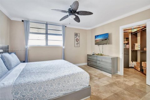 Condominio en venta en Hollywood, Florida, 1 dormitorio, 81.2 m2 № 1699367 - foto 21