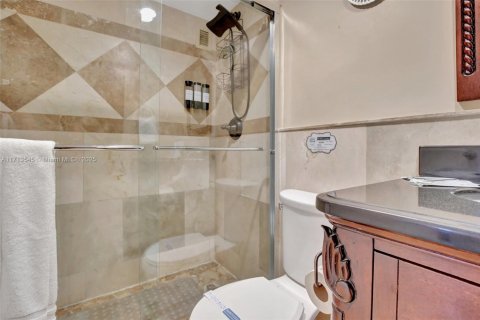 Condominio en venta en Hollywood, Florida, 1 dormitorio, 81.2 m2 № 1699367 - foto 19