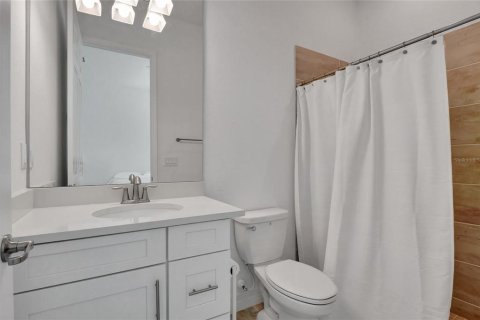 Casa en venta en Fort Myers, Florida, 4 dormitorios, 208.75 m2 № 2324098 - foto 17
