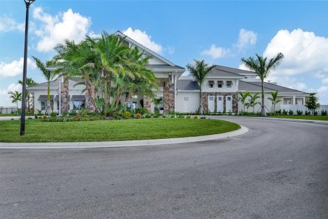 Casa en venta en Fort Myers, Florida, 4 dormitorios, 208.75 m2 № 2324098 - foto 29