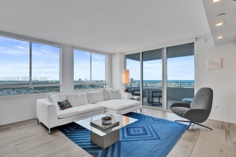 Condo in Miami Beach, Florida, 2 bedrooms  № 2399962 - photo 6