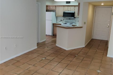 Copropriété à vendre à Coral Gables, Floride: 2 chambres, 84.54 m2 № 1863297 - photo 6