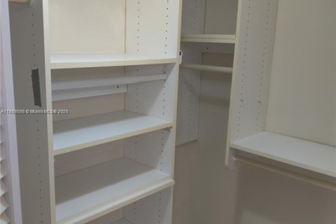 Copropriété à vendre à Coral Gables, Floride: 2 chambres, 84.54 m2 № 1863297 - photo 10