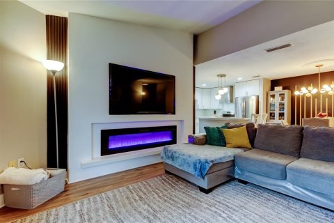 Condo in Tampa, Florida, 2 bedrooms  № 1800194 - photo 3