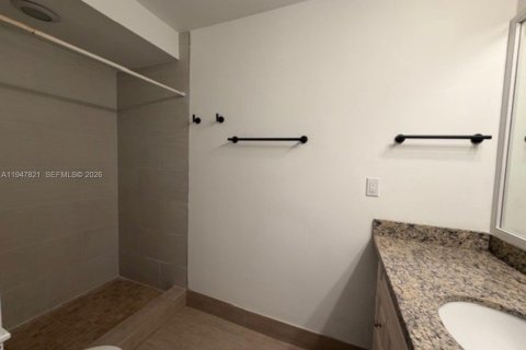 Townhouse in Coral Springs, Florida 3 bedrooms, 140.28 sq.m. № 2062022 - photo 15