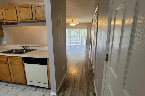 Townhouse in Bradenton, Florida 2 bedrooms, 100.33 sq.m. № 1856336 - photo 16