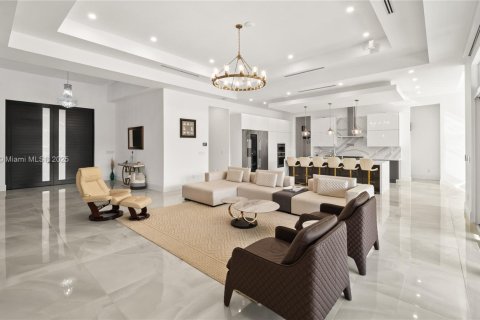 House in Fort Lauderdale, Florida 4 bedrooms, 288 sq.m. № 1475510 - photo 8