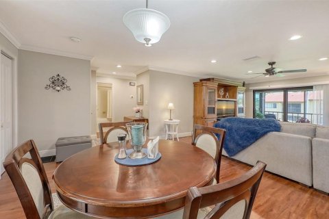 Condo in Bradenton, Florida, 2 bedrooms  № 1618926 - photo 14