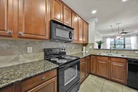 Condo in Davenport, Florida, 3 bedrooms  № 1733181 - photo 4