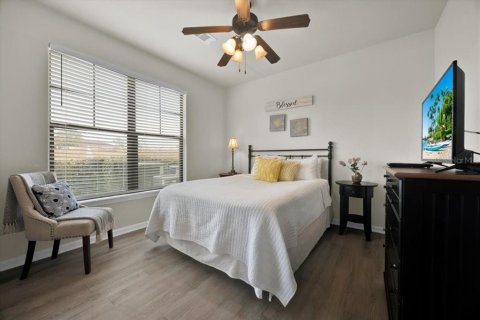Condo in Davenport, Florida, 3 bedrooms  № 1733181 - photo 15