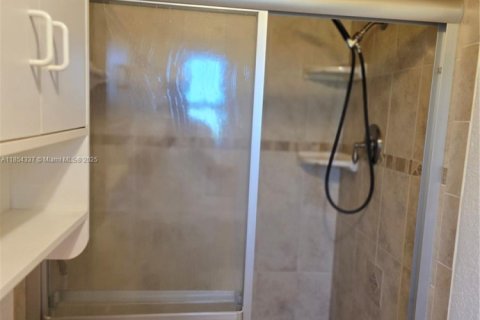 Villa ou maison à louer à St. Lucie, Floride: 3 chambres, 194.35 m2 № 1981799 - photo 27