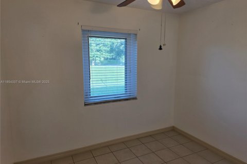 Villa ou maison à louer à St. Lucie, Floride: 3 chambres, 194.35 m2 № 1981799 - photo 21