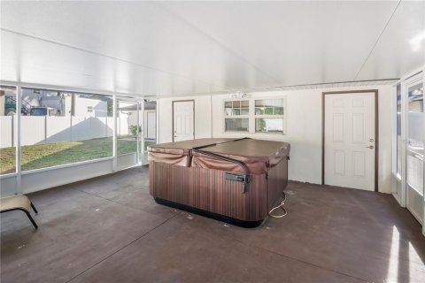 Villa ou maison à vendre à Auburndale, Floride: 3 chambres, 202.99 m2 № 2092899 - photo 23