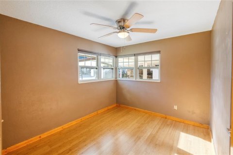 Villa ou maison à vendre à Auburndale, Floride: 3 chambres, 202.99 m2 № 2092899 - photo 15