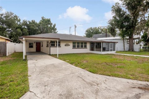 Villa ou maison à vendre à Auburndale, Floride: 3 chambres, 202.99 m2 № 2092899 - photo 2