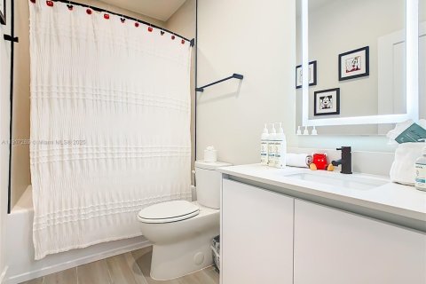 Villa ou maison à vendre à Clermont, Floride: 3 chambres, 210.52 m2 № 2082570 - photo 11