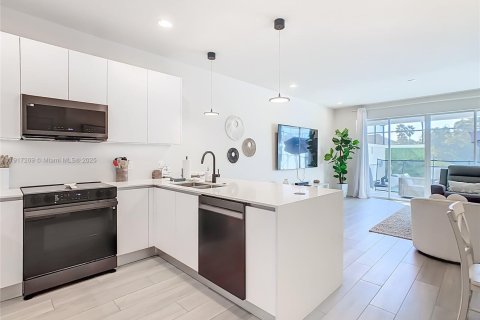 Villa ou maison à vendre à Clermont, Floride: 3 chambres, 210.52 m2 № 2082570 - photo 13