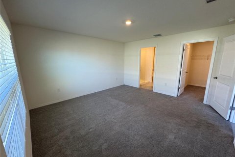 Villa ou maison à louer à Wimauma, Floride: 3 chambres, 140.84 m2 № 2428782 - photo 8