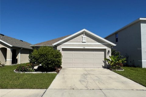 Villa ou maison à louer à Wimauma, Floride: 3 chambres, 140.84 m2 № 2428782 - photo 2