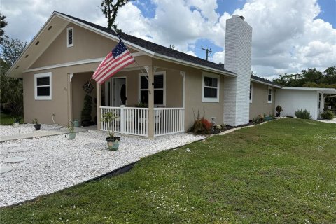 Villa ou maison à vendre à Punta Gorda, Floride: 4 chambres, 161.09 m2 № 2098134 - photo 3