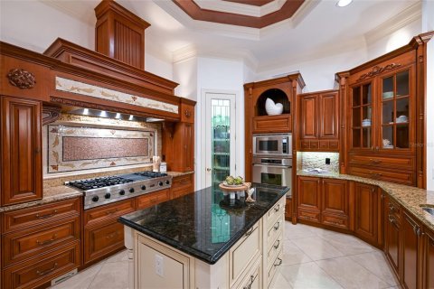 Villa ou maison à vendre à Sarasota, Floride: 4 chambres, 581.48 m2 № 2388601 - photo 25