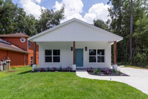 Villa ou maison à Sorrento, Floride 3 chambres, 116.5 m2 № 2103551