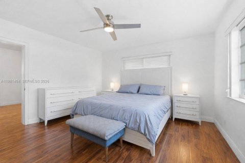Купить виллу или дом в Майами, Флорида 4 спальни, 218.97м2, № 2052284 - фото 11