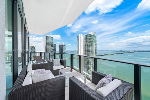 Condo in Miami, Florida, 4 bedrooms № 2399644 - photo 18