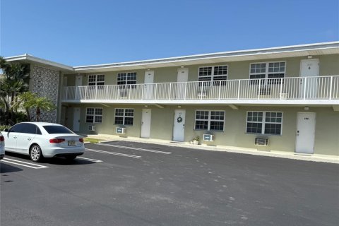 Condominio en venta en Pompano Beach, Florida, 1 dormitorio, 54.35 m2 № 2085081 - foto 5