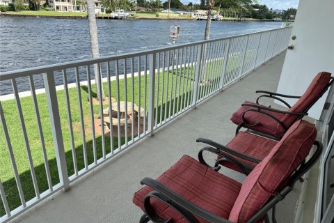 Condominio en venta en Pompano Beach, Florida, 1 dormitorio, 54.35 m2 № 2085081 - foto 19