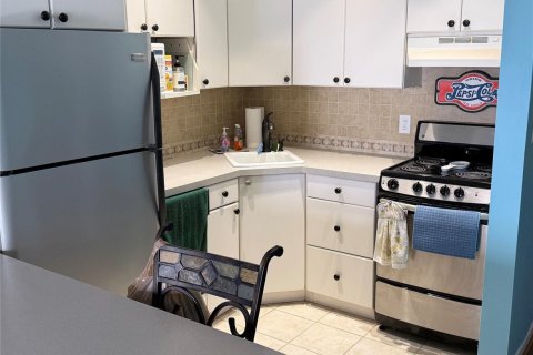 Condominio en venta en Pompano Beach, Florida, 1 dormitorio, 54.35 m2 № 2085081 - foto 14