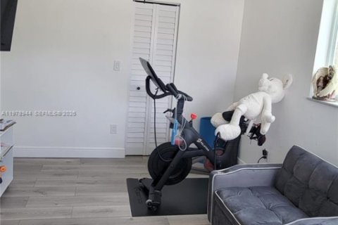 Adosado en venta en Miami, Florida, 3 dormitorios, 137.68 m2 № 2045013 - foto 30